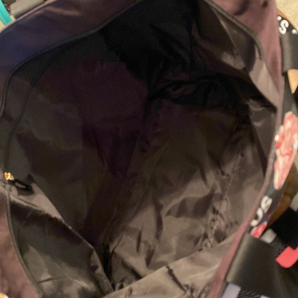 Victoria secret tote and blanket - Picture 3 of 7